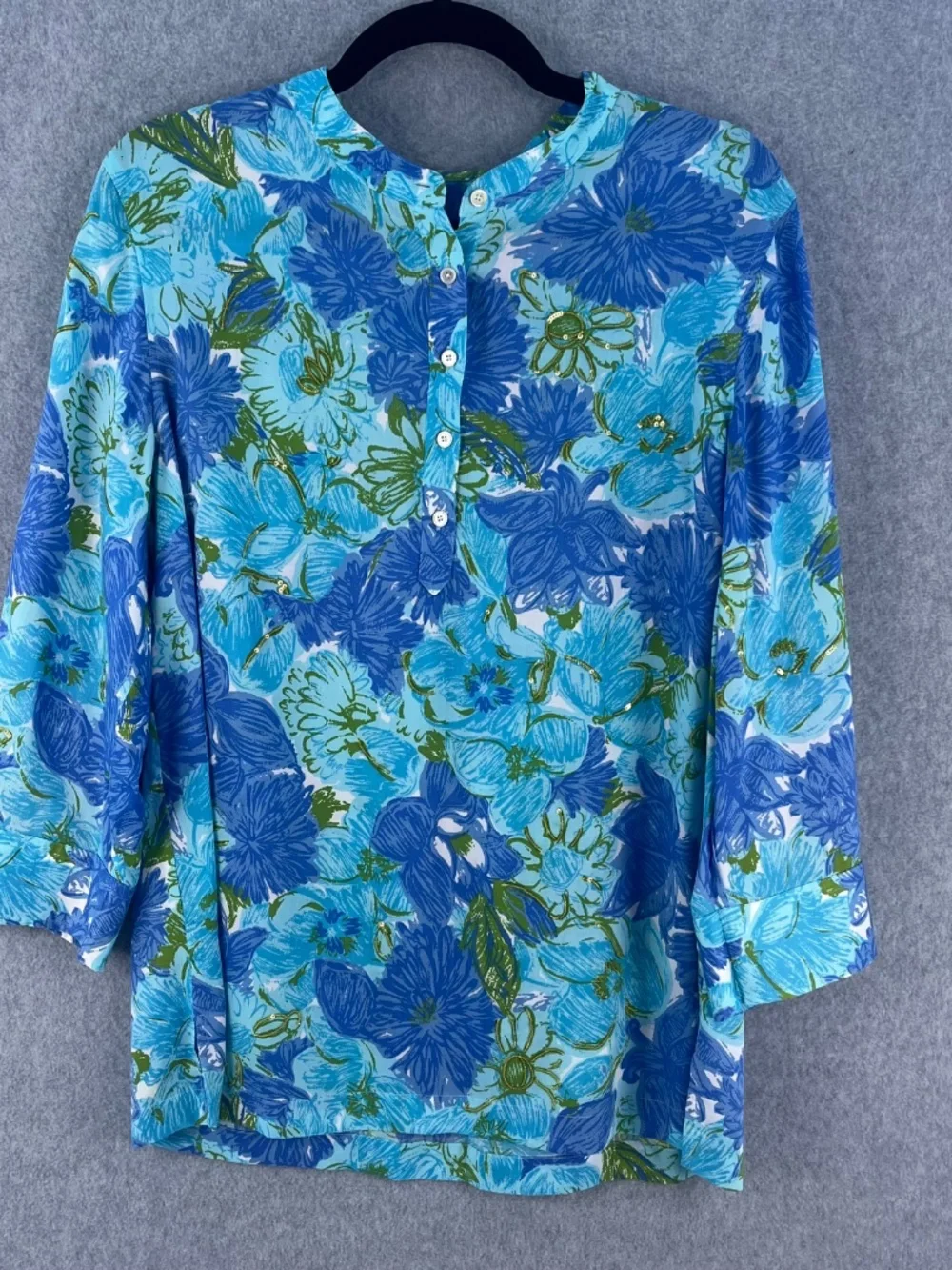 Talbots 100% Tencel Blue Floral Top Medium - Picture 2 of 9